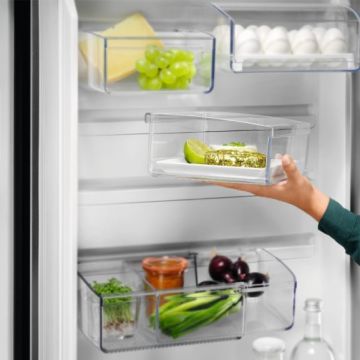 Combina Frigorifica NoFrost Electrolux LLI9VF54X0, No Frost, F, Inox Antiamprenta, 178 x 92 x 75 Cm