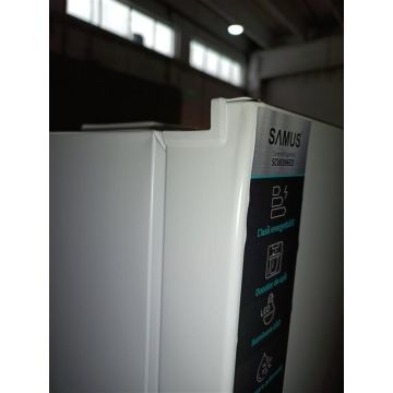 Combina Frigorifica Resigilat SCW396ED 313L Dozator Apa Lumina LED Clasa E Alb